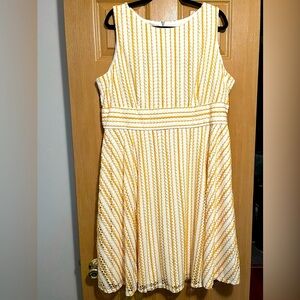 Liz Claiborne Women's Ivory/Mustard Striped A Line Midi Dress NWT